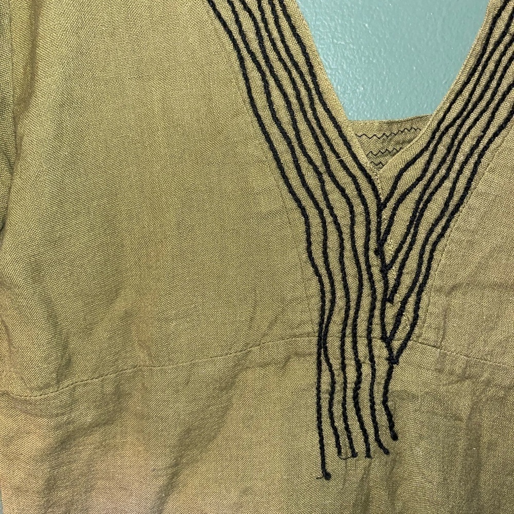 AVATAR Moss Green Embroidered V-Neck V-Back Cutout Nepal Blouse Top - Picture 3 of 7